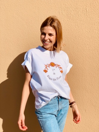 Célia Lobo - T-Shirt PRAÇA DAS FLORES - 100% Organic Cotton